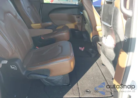 2017 Chrysler Pacifica Limited from USA, damaged, VIN 2C4RC1GG3HR570941